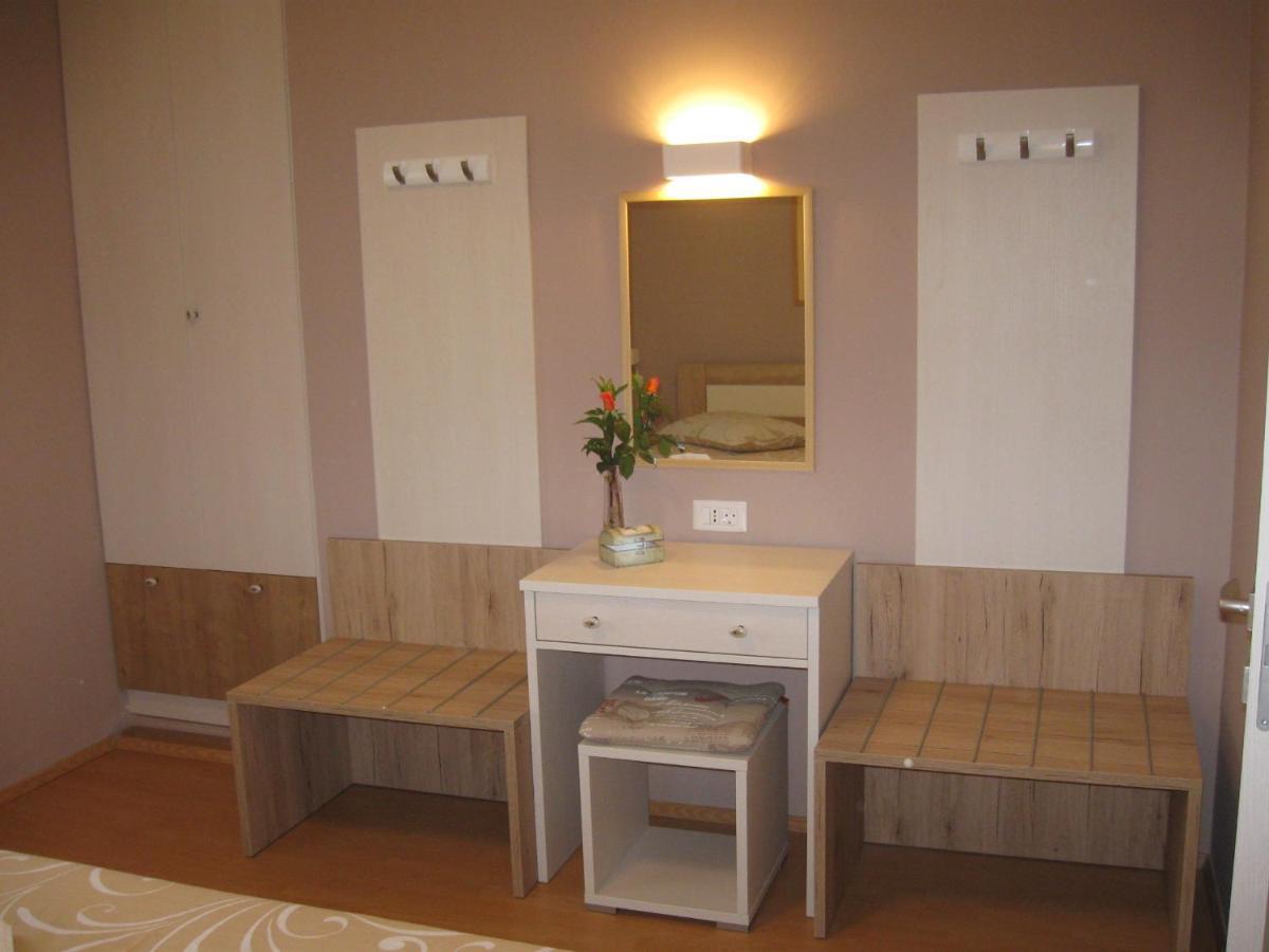 Ane Apartment Loborika Экстерьер фото