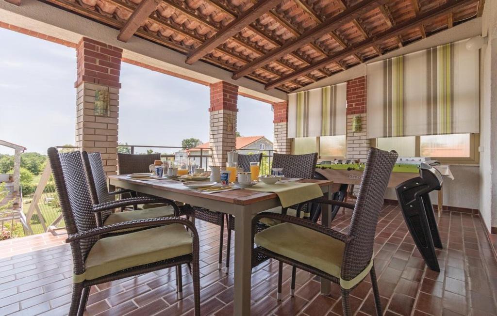 Ane Apartment Loborika Экстерьер фото